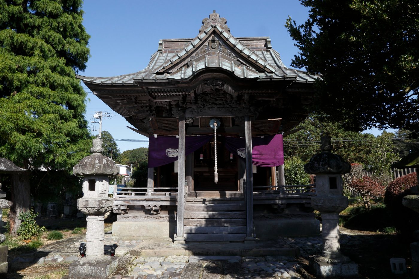 宇津家が建立した宇津薬師堂